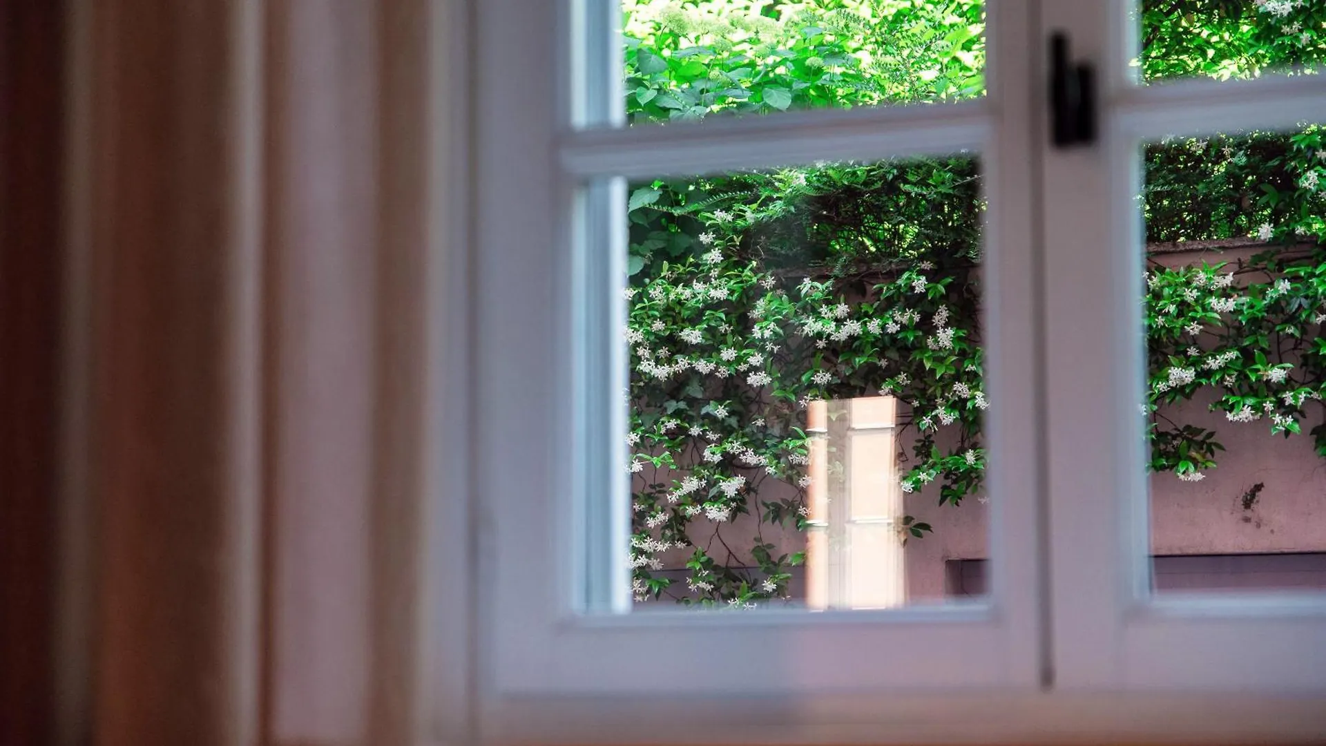 Appartement Shadows Of Love - By MyhomeinCôme